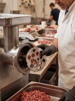WOLFCUT | Stainless steel meat grinder plates for size 32 | with hub | 3 keyways | durable | 16 mm