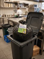 Premium Müll und Abfallsäcke | 240L | Schwarz | 100x125cm | Extra stark | 100 Stück / Karton | (10x10)